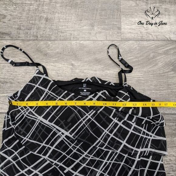 New York & Company Sheer Layered Tank Top Size M - Picture 3 of 5